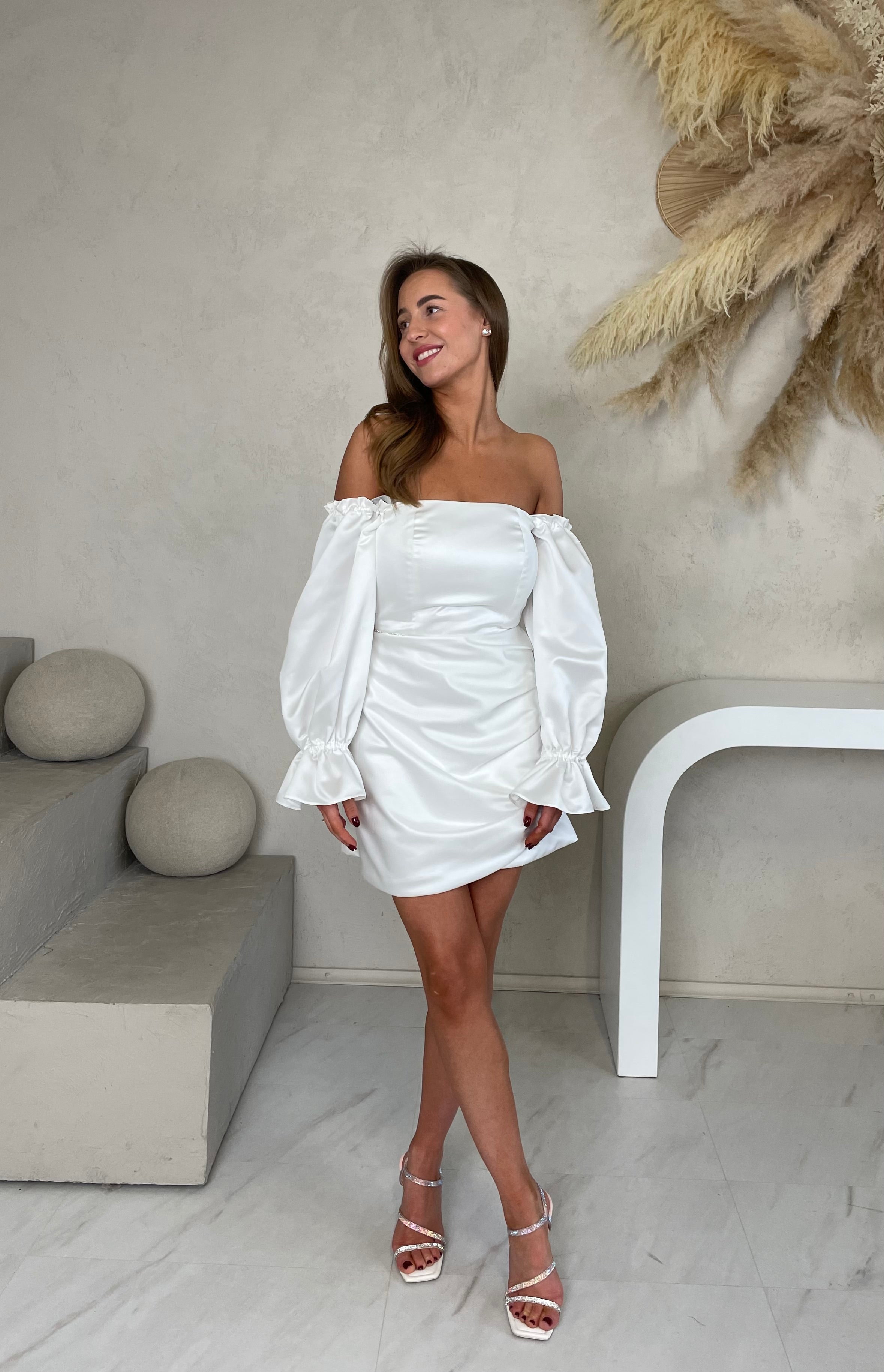 Isal suknelė