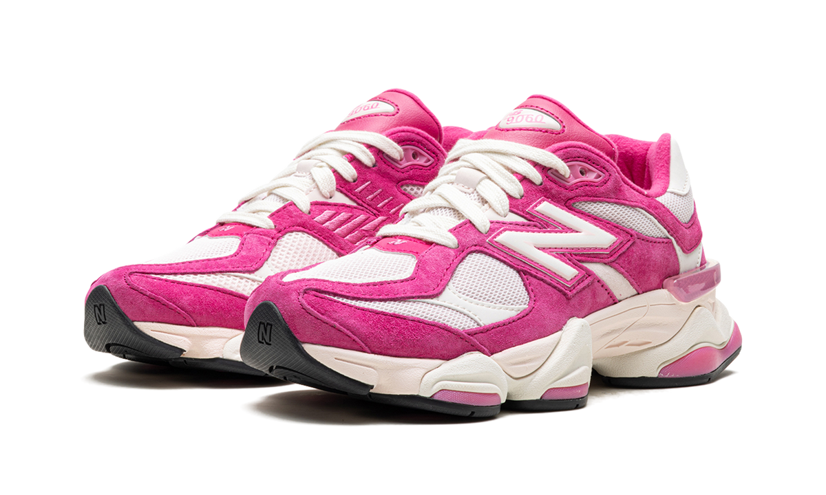 New Balance 9060 "Pink" Sneakers