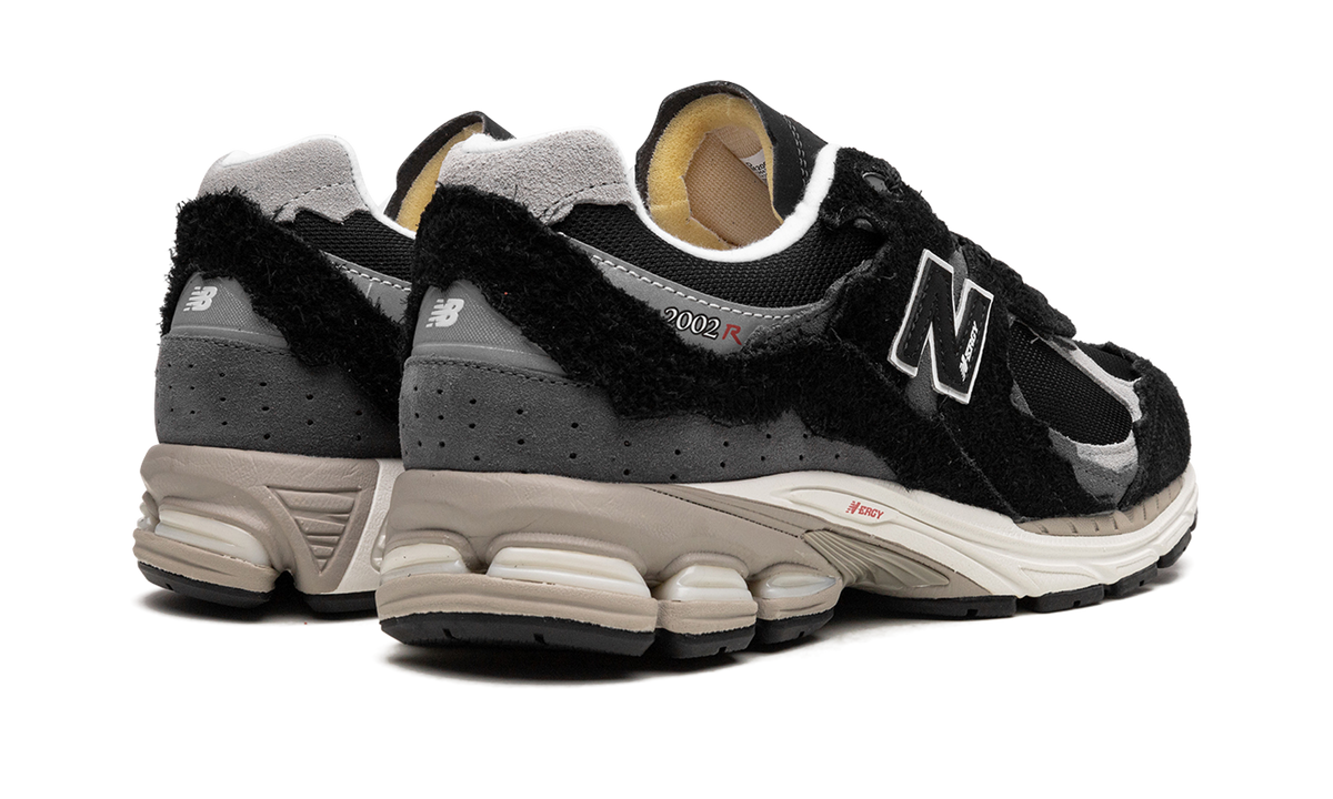 New Balance 2002R "Protection Pack - Black/Grey" Sneakers